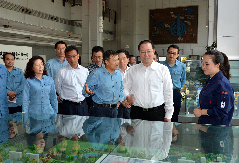 工信部副部长毛伟明来佰利乐调研企业转型升级 屡次点赞佰利乐