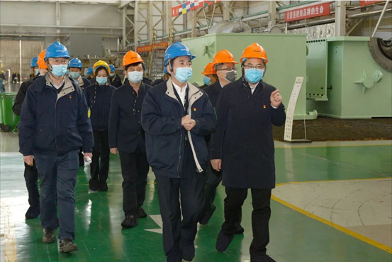 临潼区委书记王浩深刻佰利乐调研疫情防控及复工复产工作